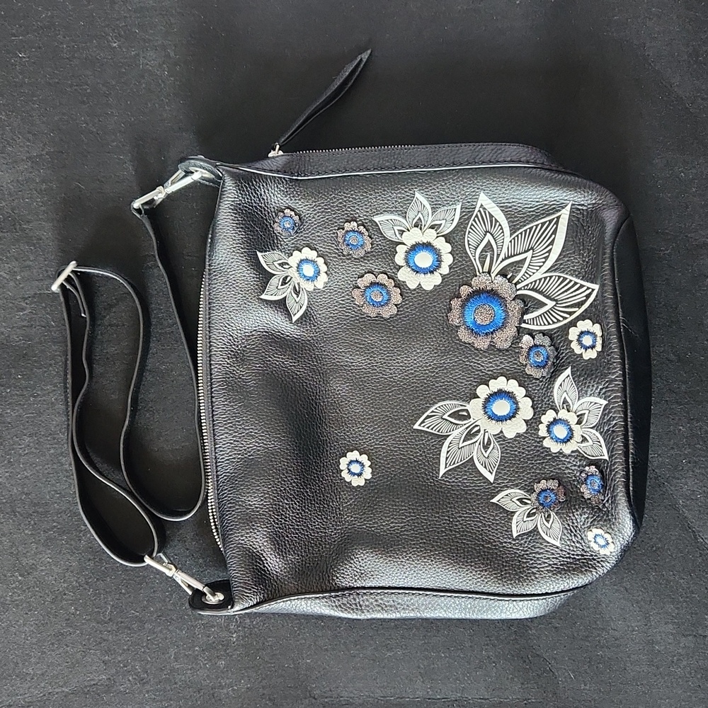 Vera bradley crossbody